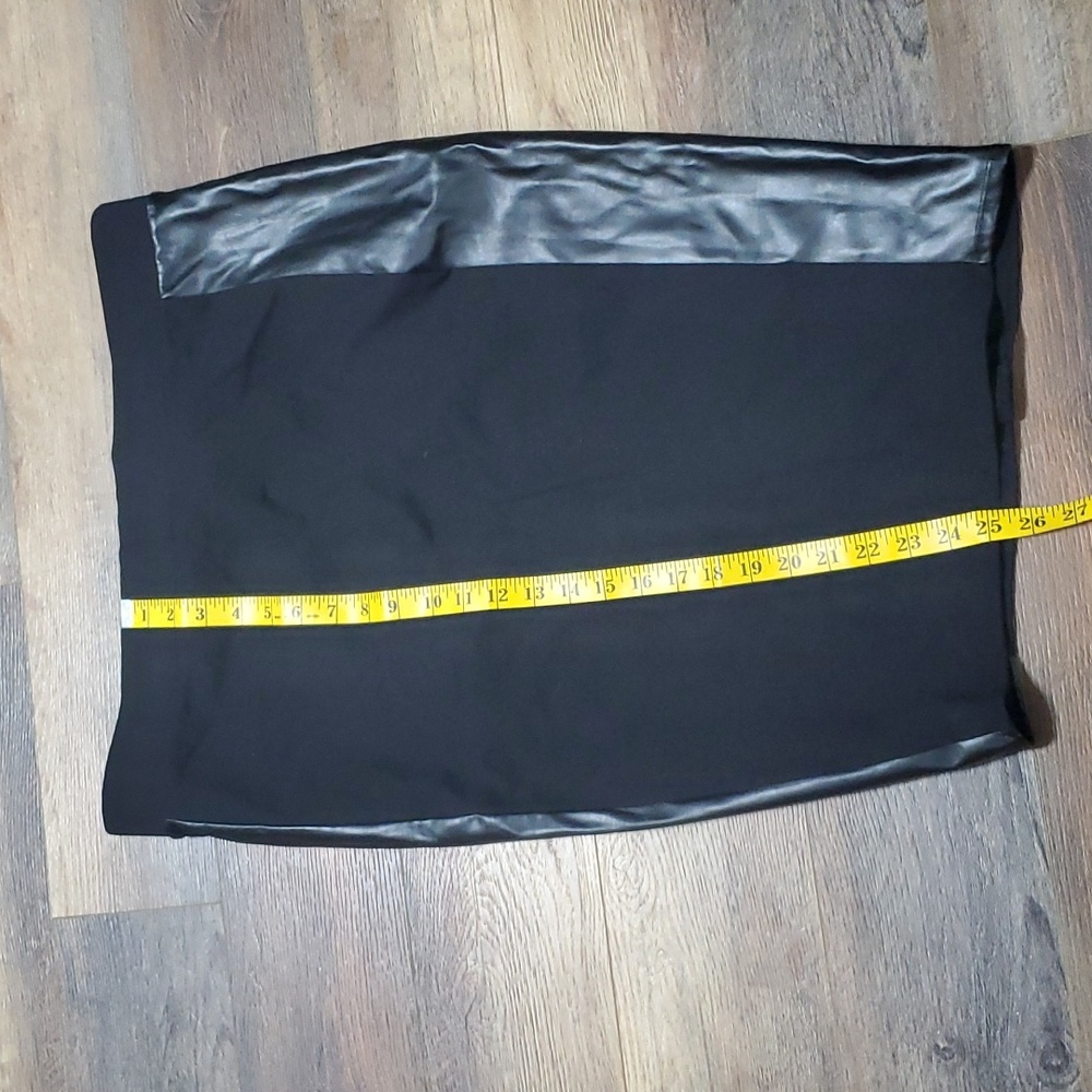NWT Torrid black stretch pencil skirt vegan leather side panels